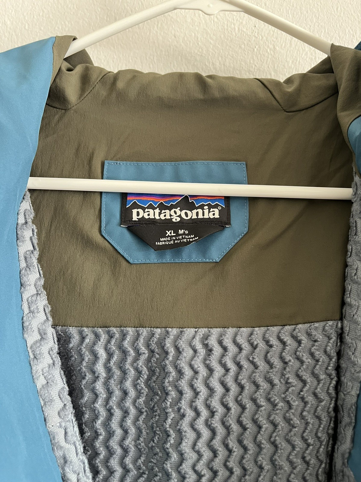 Patagonia Storm Shift Ski/Snowboard Jacket – Wavy Blue Size XL Men’s GORE-TEX