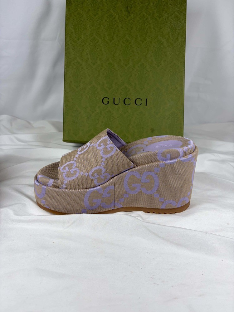 Gucci Jumbo Angelina GG Canvas 4” Platform Sandals US Size 10.5 SPB JA-369500