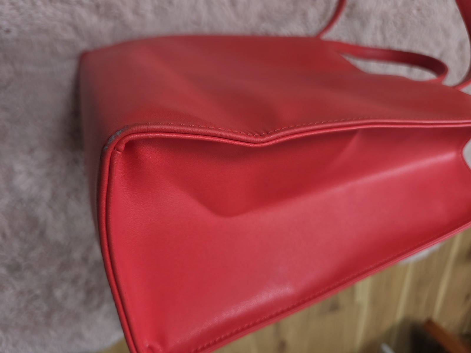 AUTHENTIC TELFAR MEDIUM SHOPPING BAG IN RED