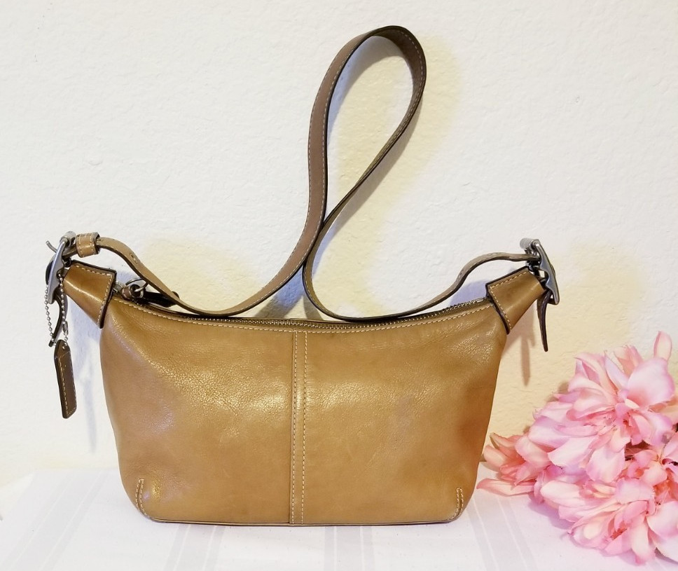 COACH Vintage N.9564 British Tan LEATHER LEGACY Demi Hobo SHOULDER BAG HANDBAG