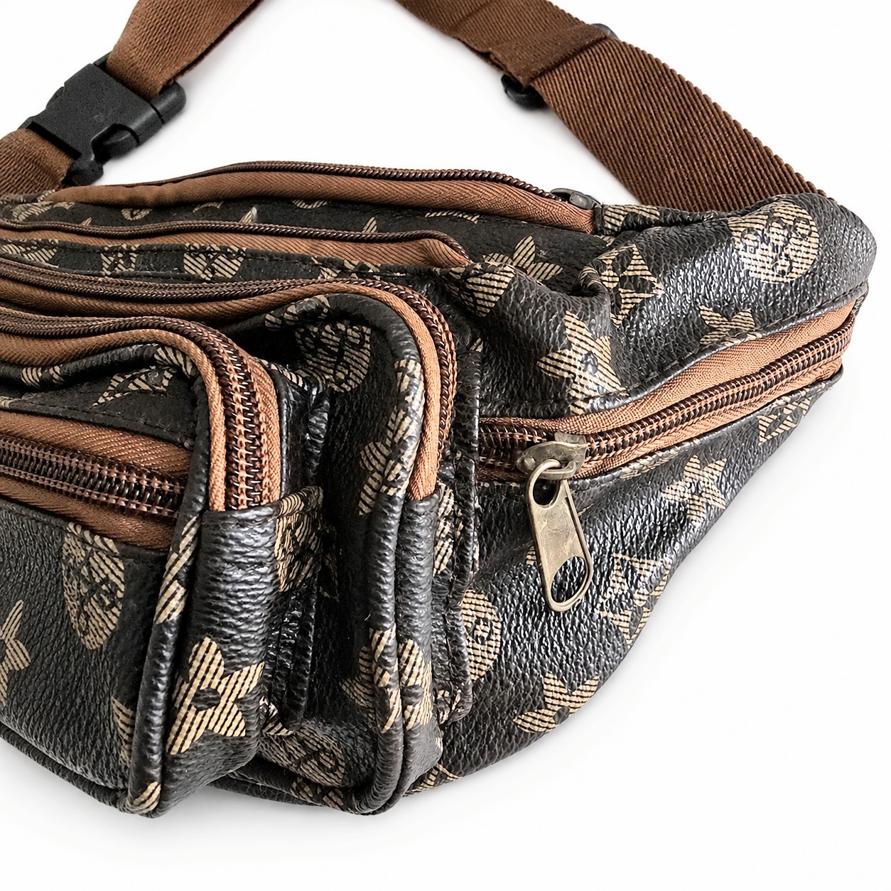 Waist Bag Women Waterproof with Adjustable Strap, Brown