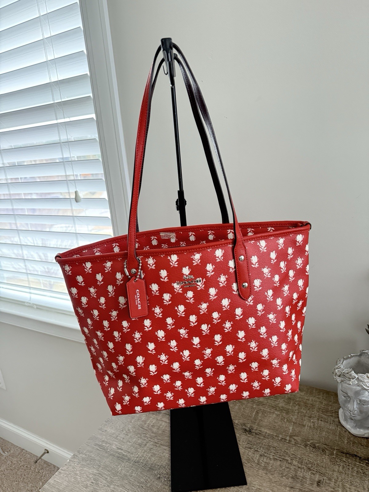 NWT Coach CITY ZIP TOTE IN CARMINE MULTI FLORAL PRINT COATED CANVAS F38161