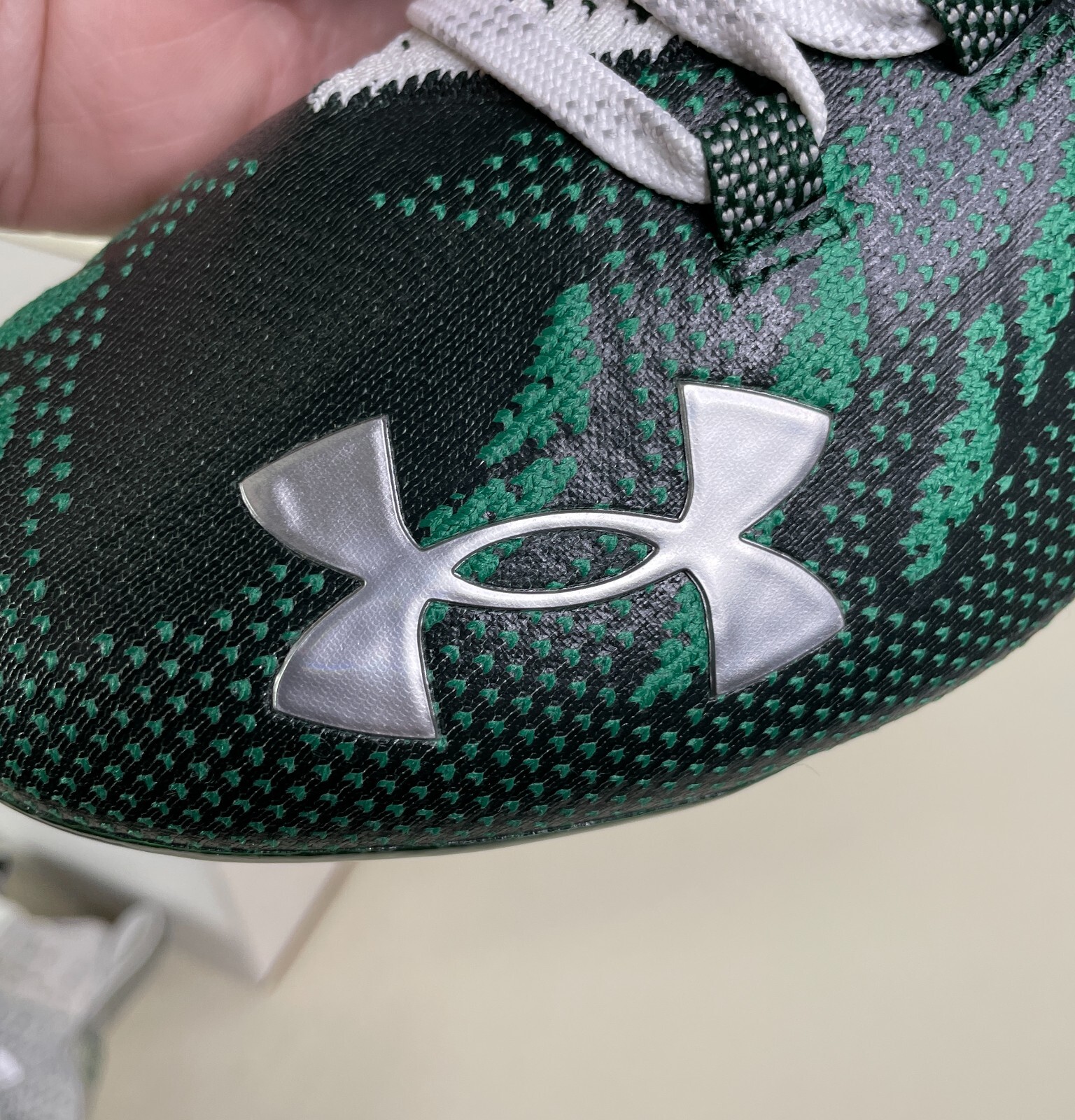Under Armour Spotlight Lux MC Green Football Cleats Size 11.5-12.5 (3022654-300)