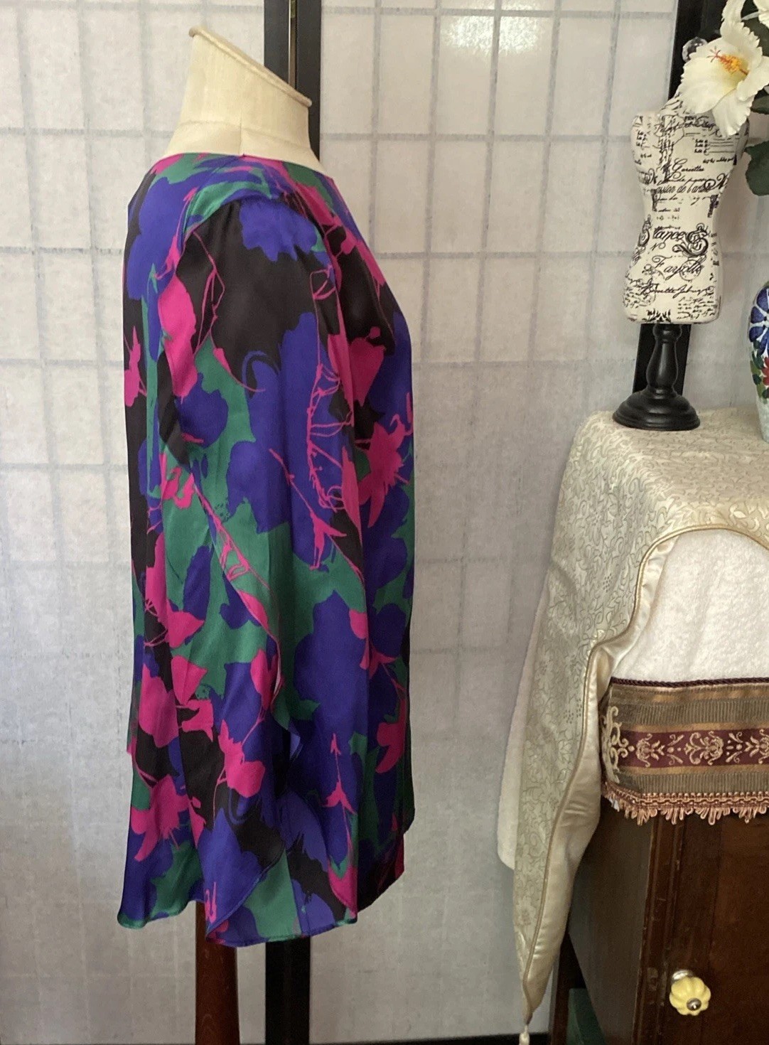 Talbots Wom +18W Multicolor 100% Silk Blouse Slit Sleeves