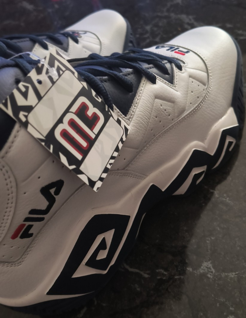 ​FILA MB Jamal Mashburn Men’s Size 12 White/Fila Navy/Fila Red