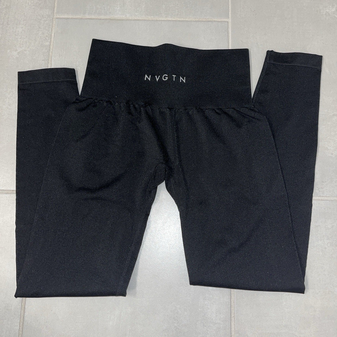 NVGTN Women’s Black High Rise Ankle Leggings Size XS Stretch Spandex Logo