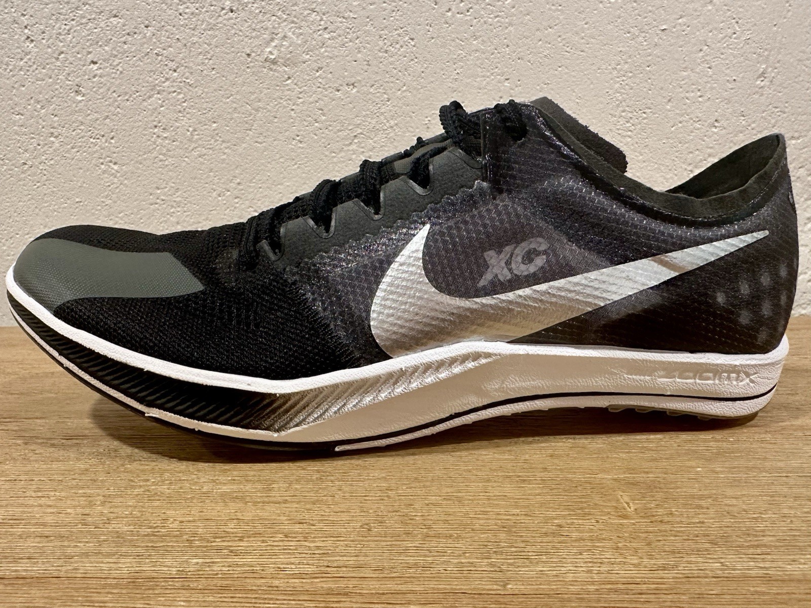 Nike ZoomX Dragonfly XC Spikes Men’s 11 Black Metallic Silver New DX7992