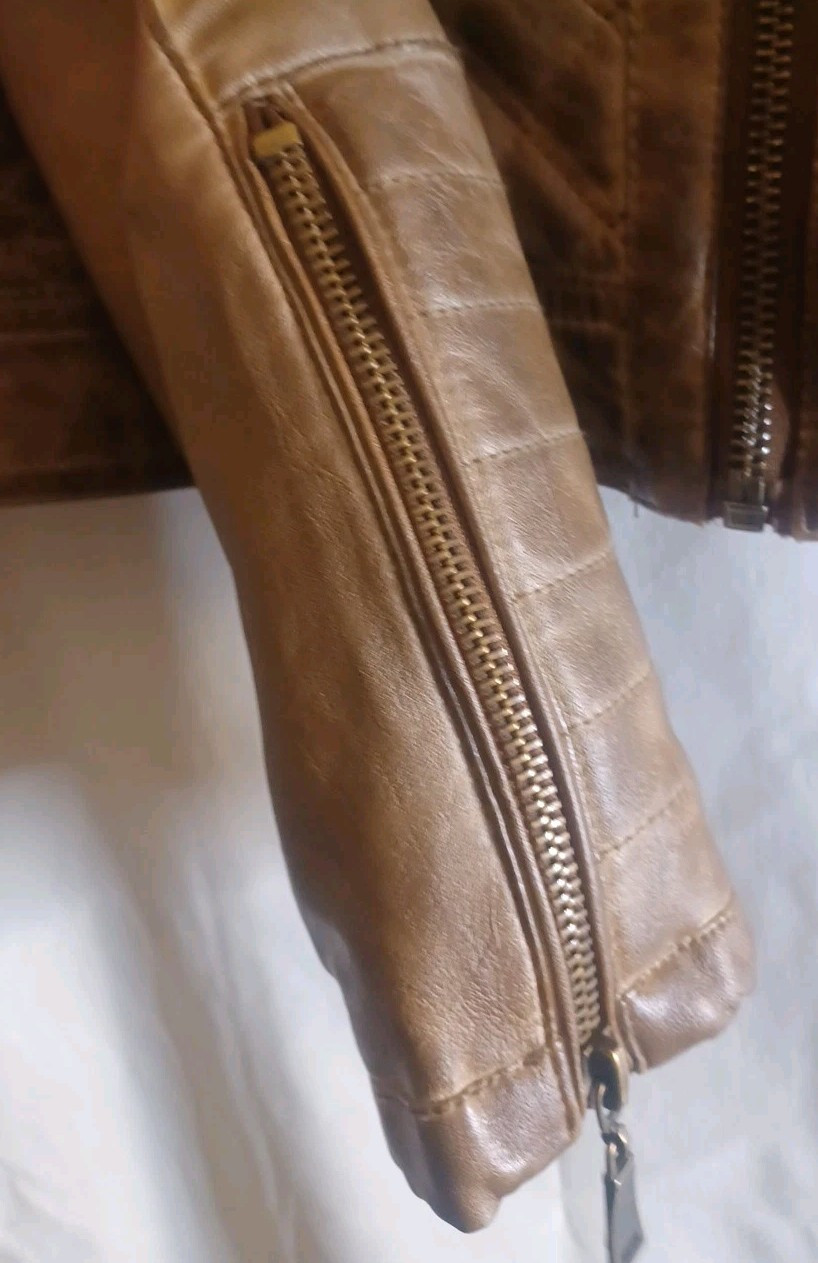 J2 Jacket Shell 100% Polyurethane Junior Sz L Color Brown