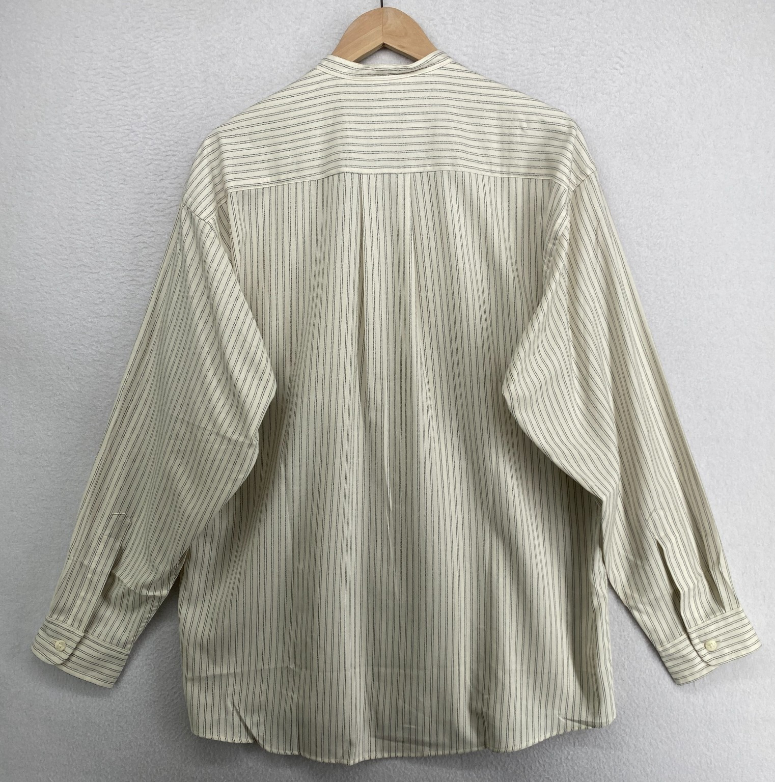 CLAIBORNE Shirt Mens M Striped Band Collar Button Up Long Sleeve Off White VTG
