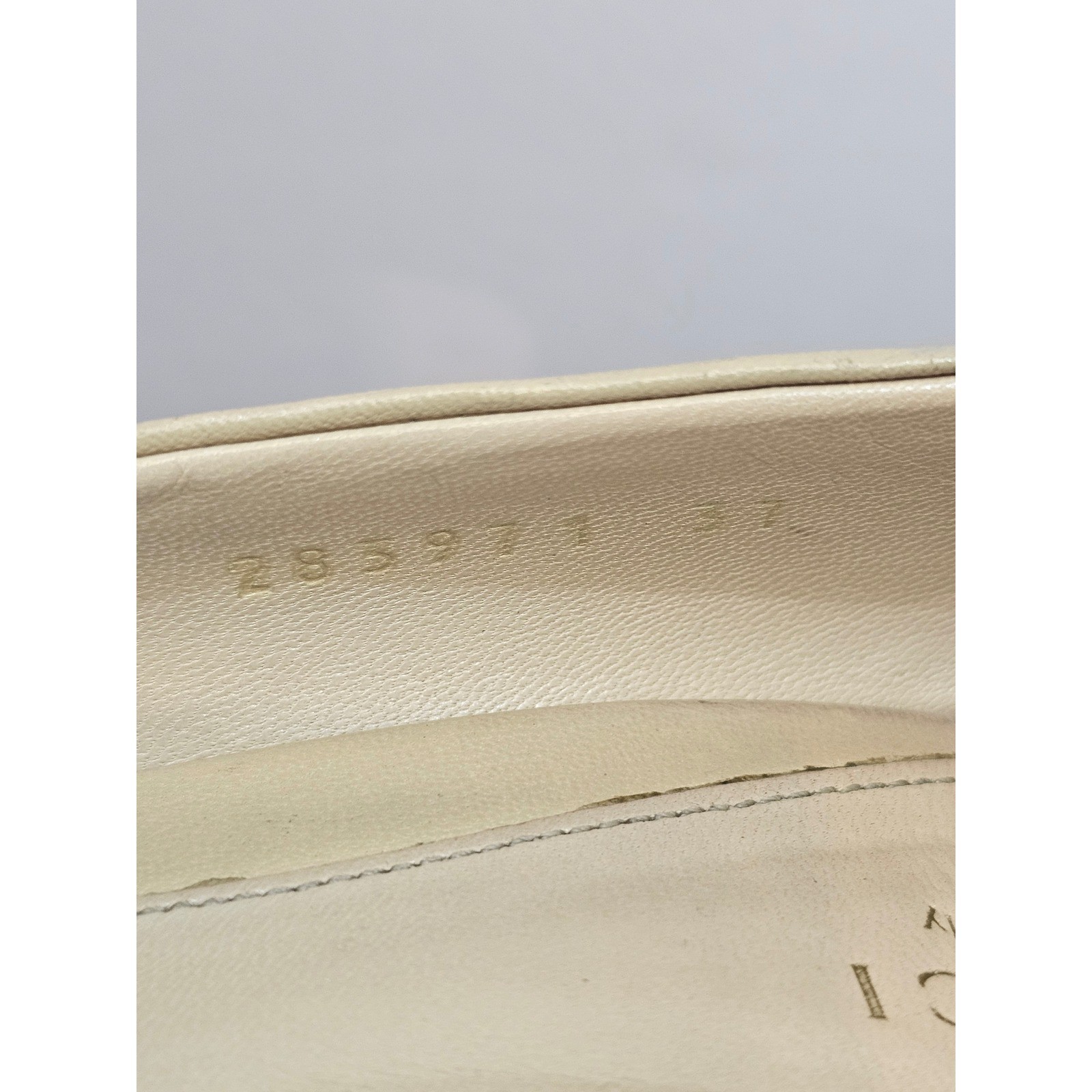 Gucci Hollywood Horsebit Peep Toe Pumps Womens 37 Beige Leather Gold Hardware