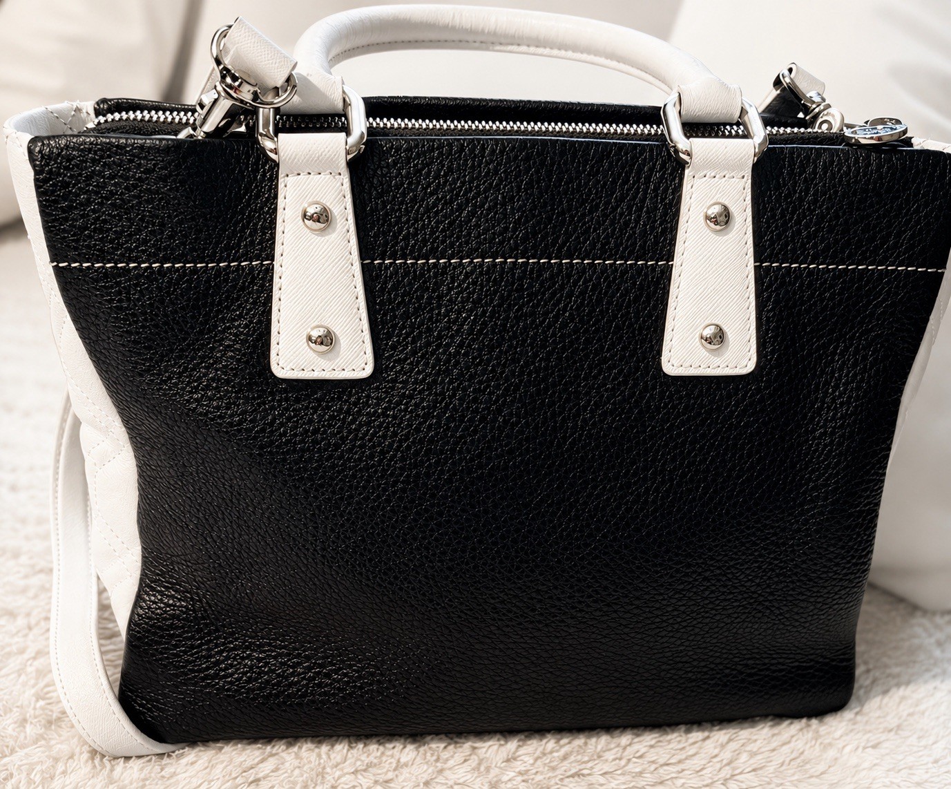 Metrocity Black Off White Logo Satchel Tote Crossbody Bag Faux Leather EUC