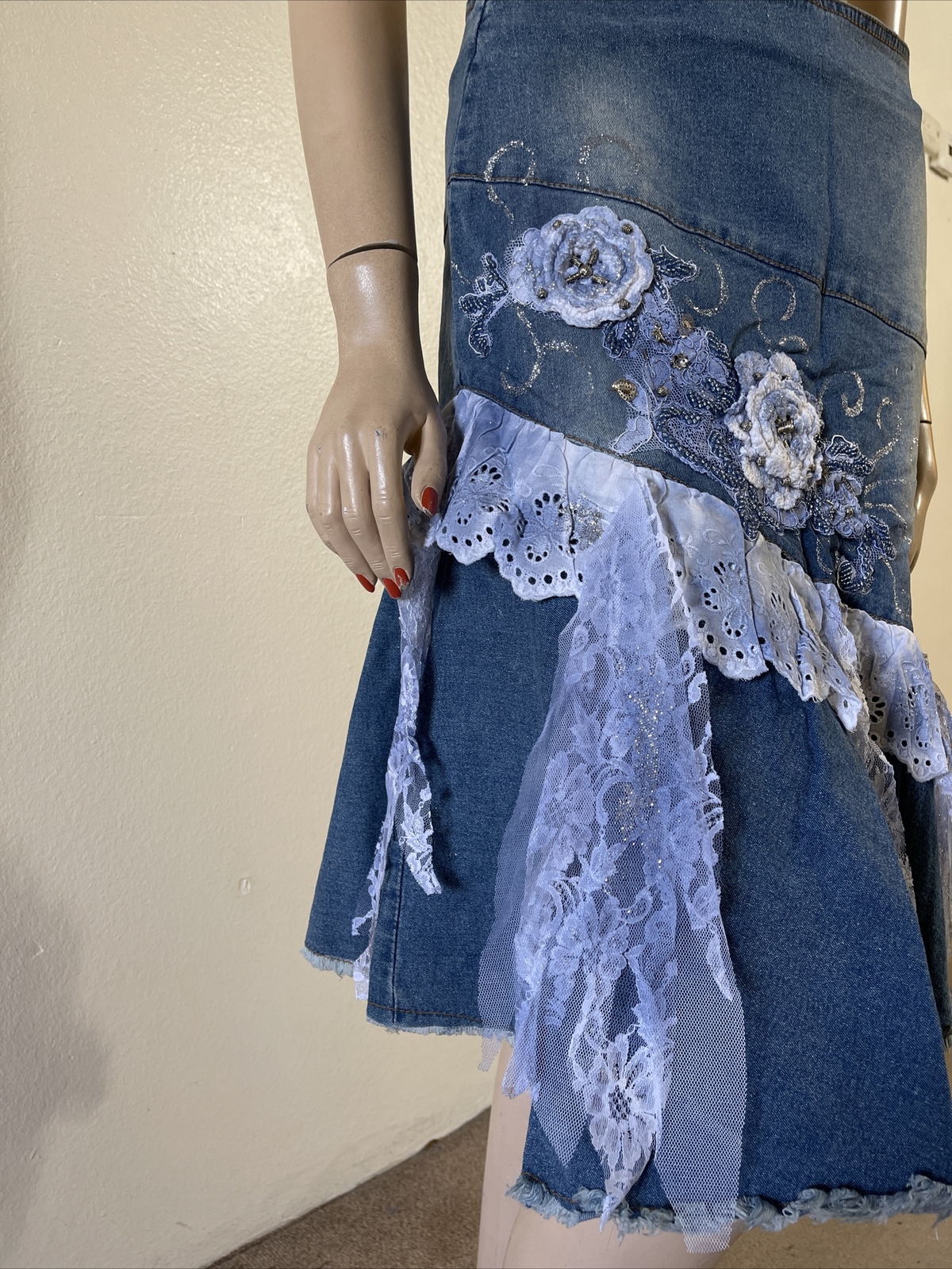 Blue Denim Beaded Embroidery Lace Ruffle A-line Midi Zip Size S (4-6) Skirt 905