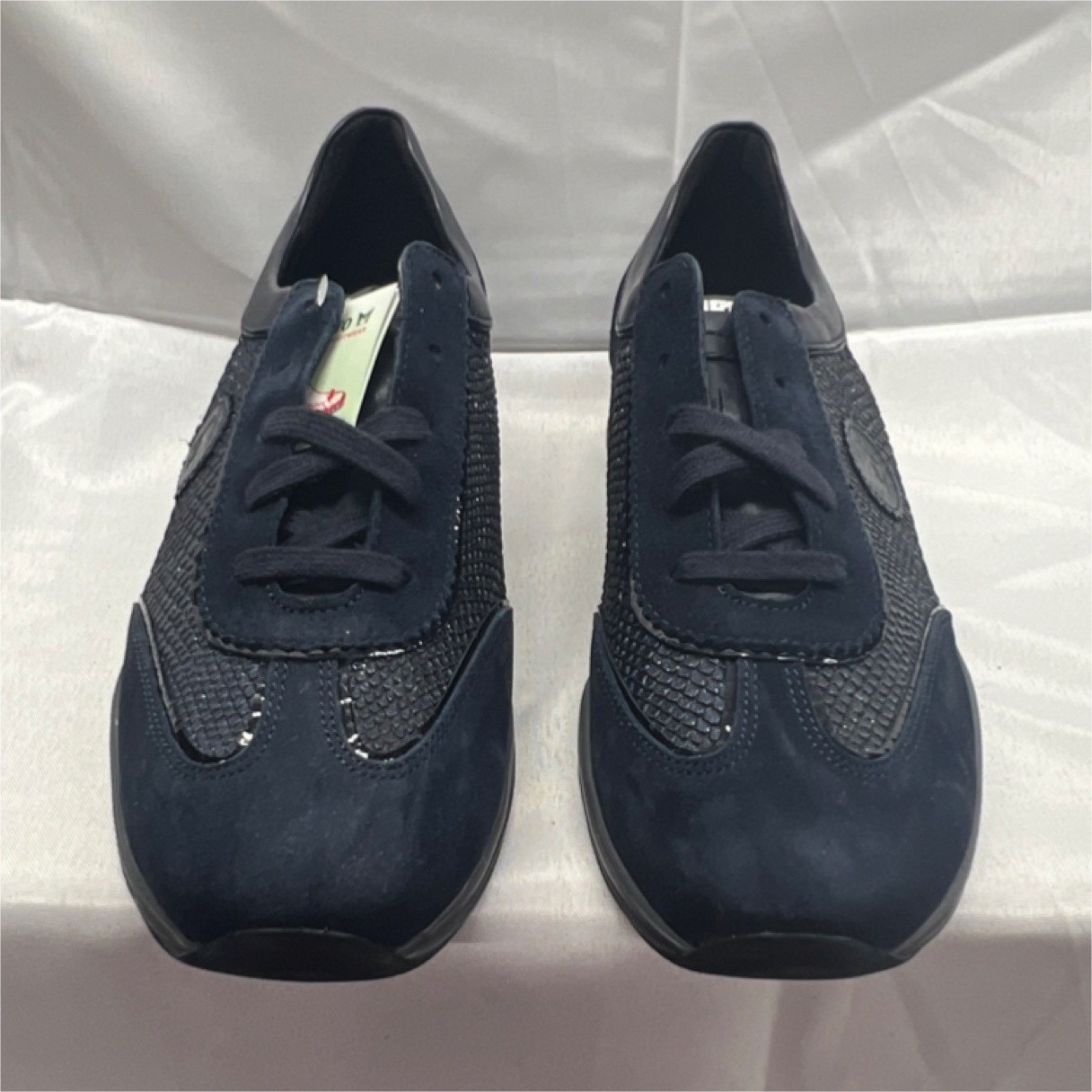 Mephisto Navy Blue Lace Up Sneakers Rubber Outsole Low Top Walking Shoes