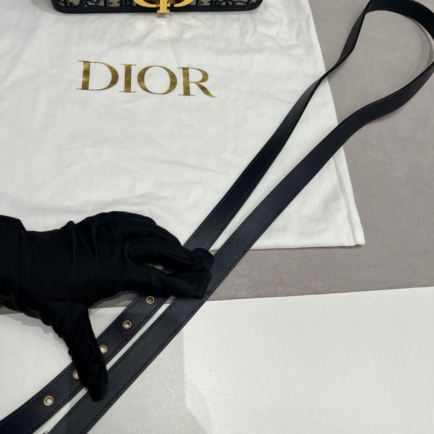 Dior 30 Montaigne Medium Navy Beige Canvas Calfskin Crossbody Bag US Ship