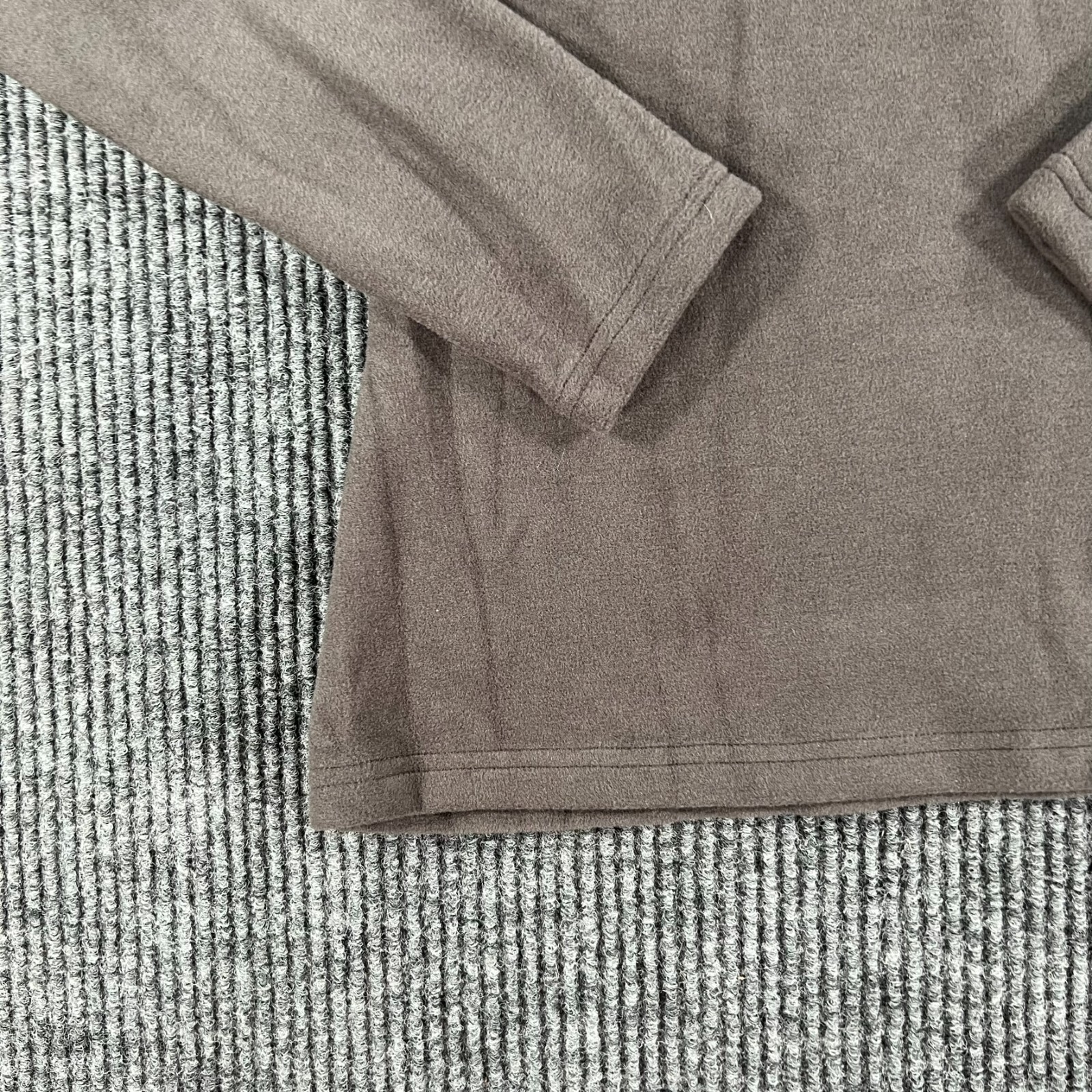 OGL Sweatshirt Womens Medium Gray Built in Bra Long Sleeve Crew New