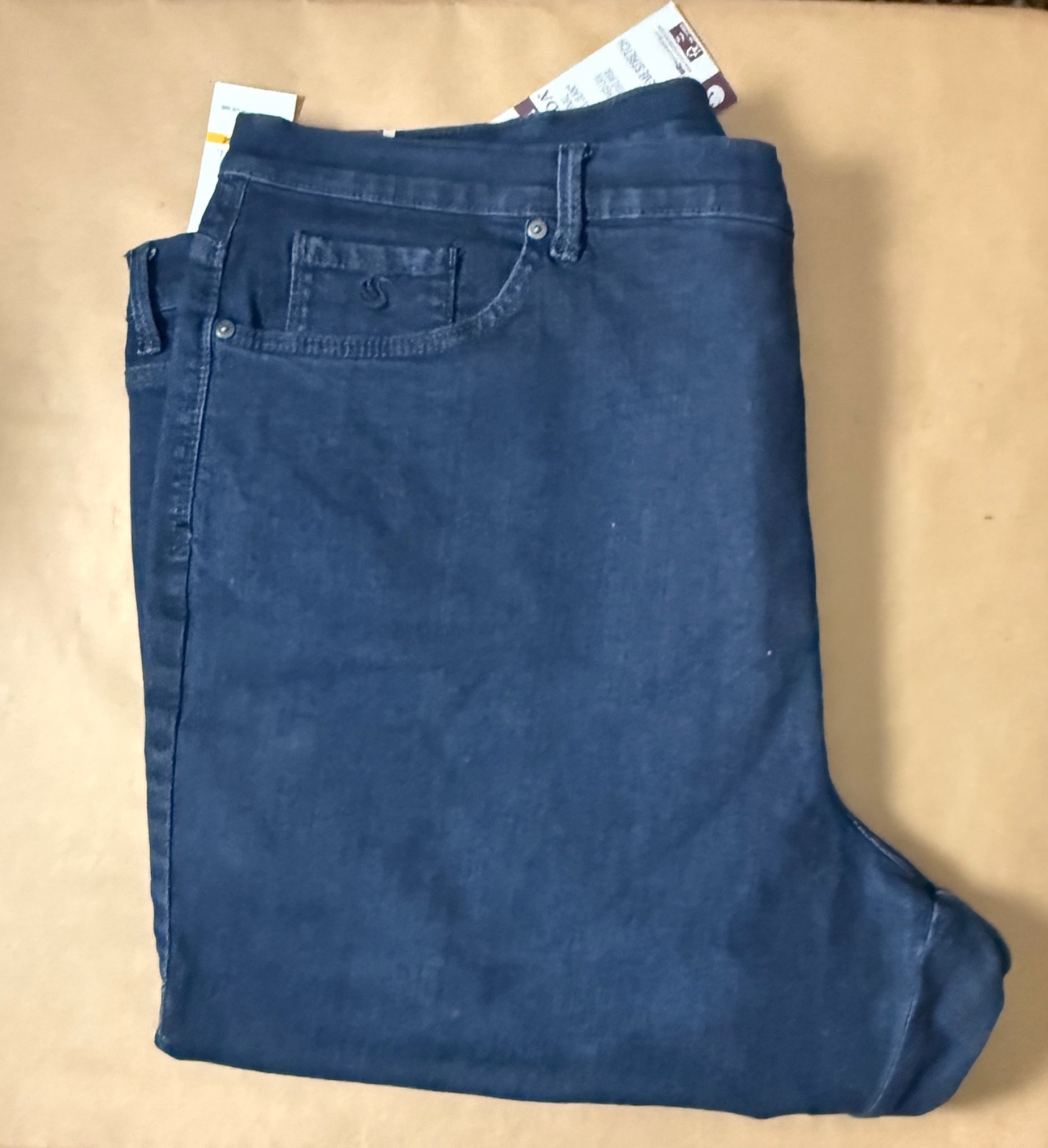 Gloria Vanderbilt Amanda Jeans 24W Average Tapered Leg Portland Wash NWT