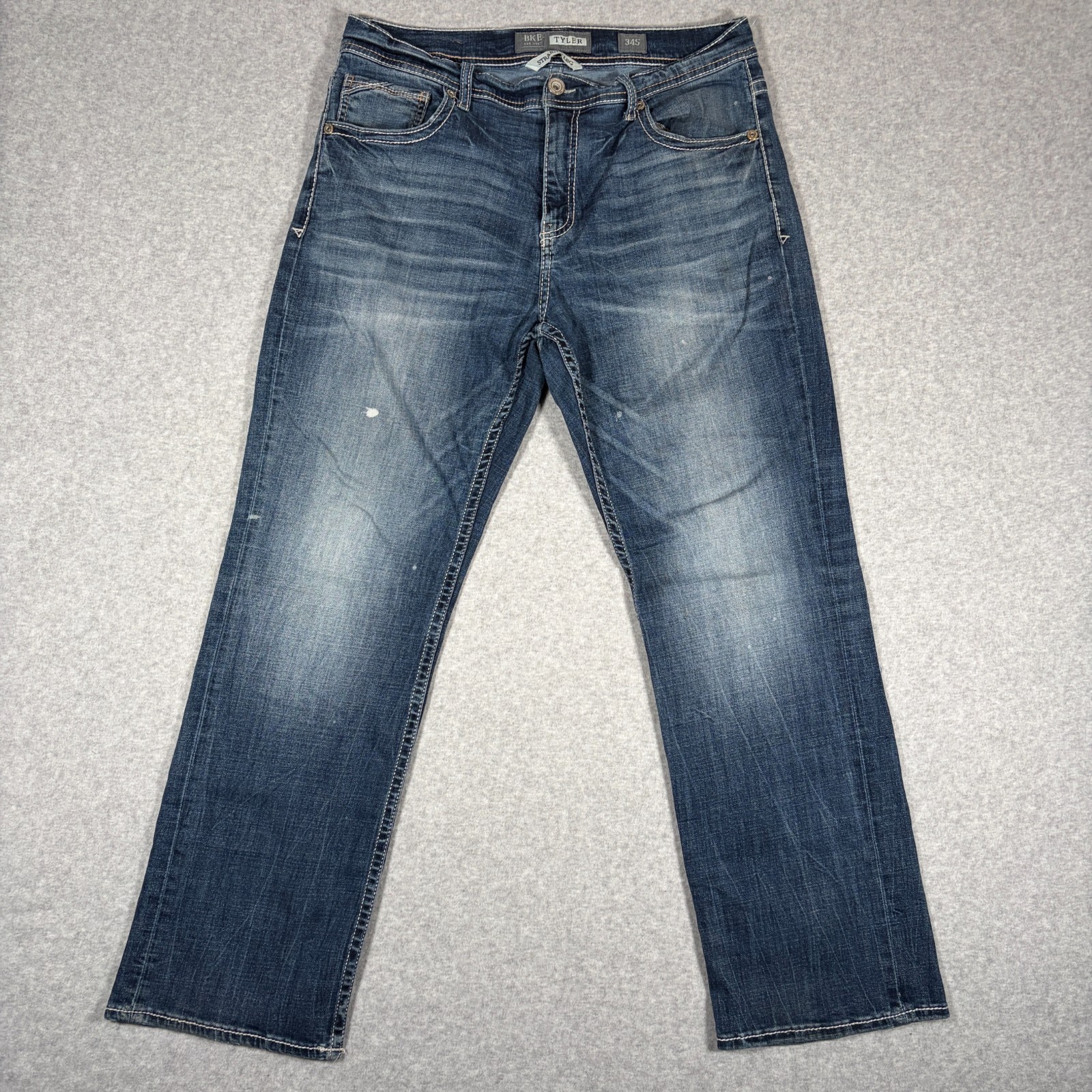 Buckle BKE Tyler Jeans Mens 34S (Fits 32×30) Blue Whiskered Denim Straight Leg