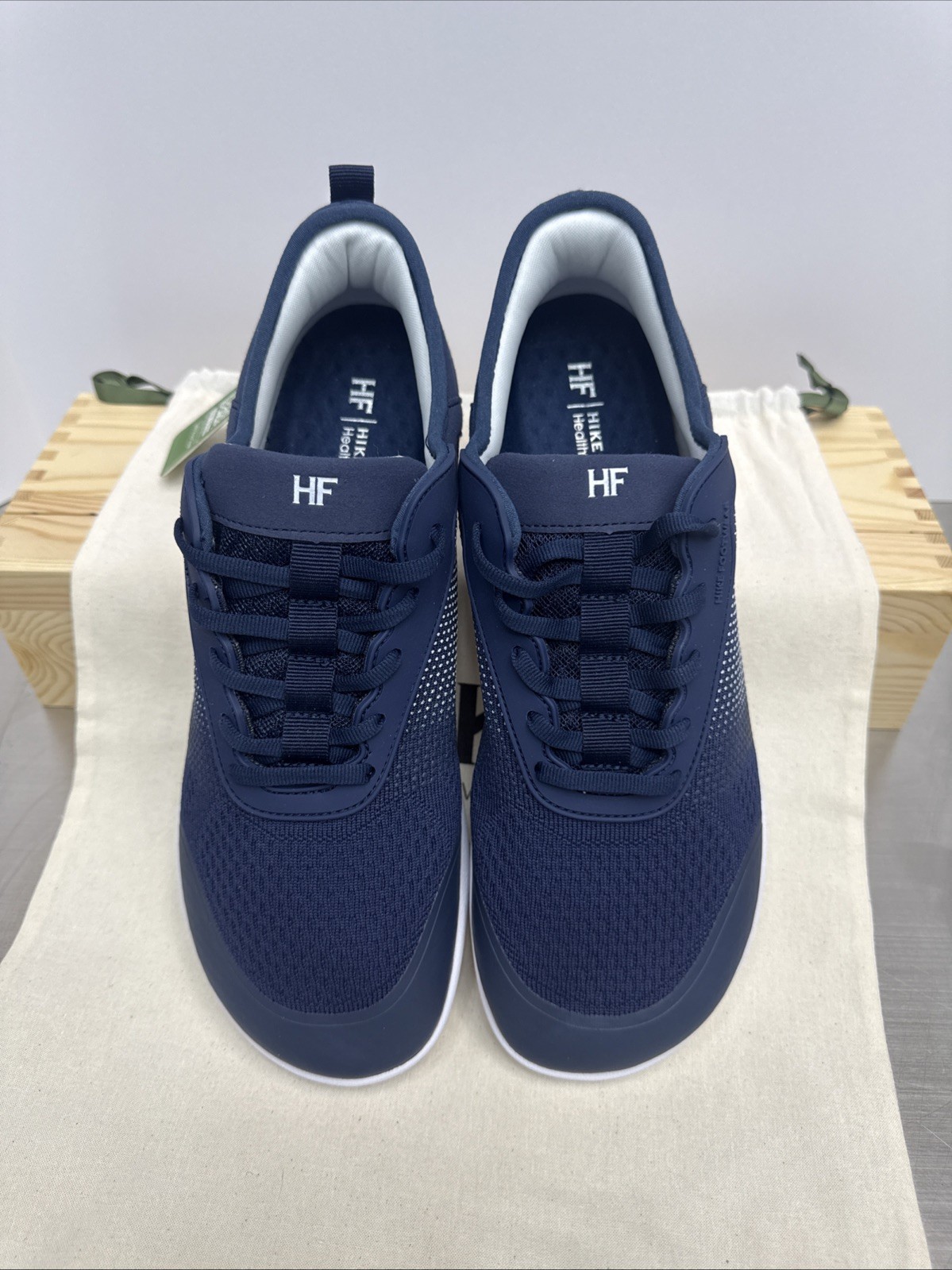NWT HIKE Footwear Stride Barefoot Sneaker Blue/White Unisex Size EU44 Men’s 11