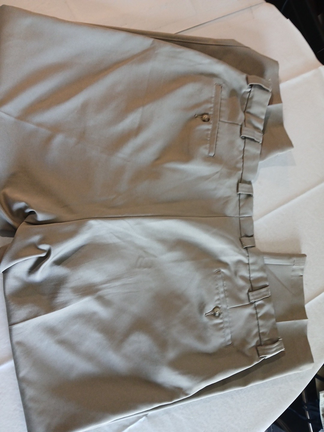 OAK HILL BEIGE STRAIGHT LEG CHINO MEN’S PANTS IN SIZE 48X30