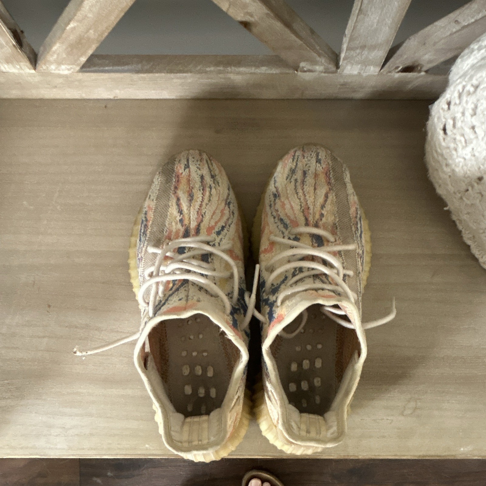 adidas Yeezy Boost 350 V2 MX Oat Beige Multicolor Low Top Lace-Up Men
