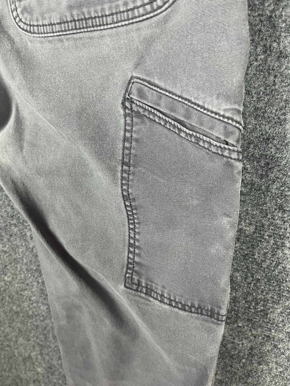 Carhartt Pants Mens 32X32 Gray Relaxed Fit Double Knee Damaged Outdoor Workwear