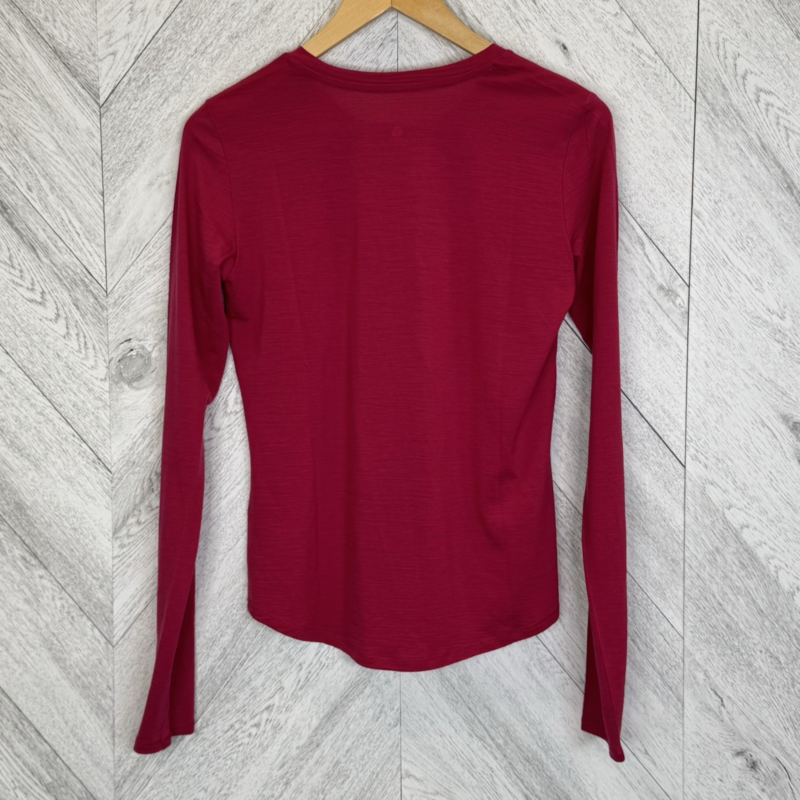 Seg’ments 100% Merino Wool Base Layer Tee Top Shirt Pink Womens XS NEW NWT