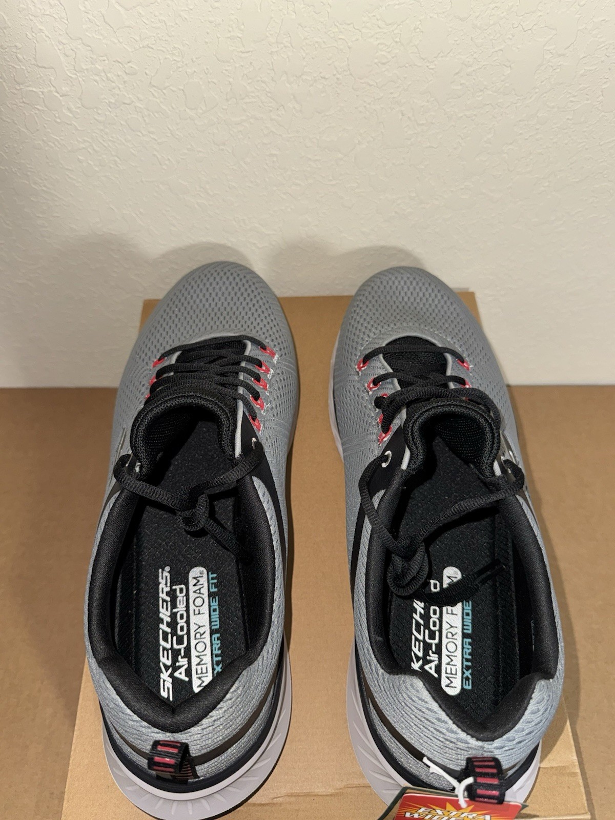 Skechers Men’s Relaxed Extra Wide Fit Edgeride Contention Sneakers Sz 16 NIB