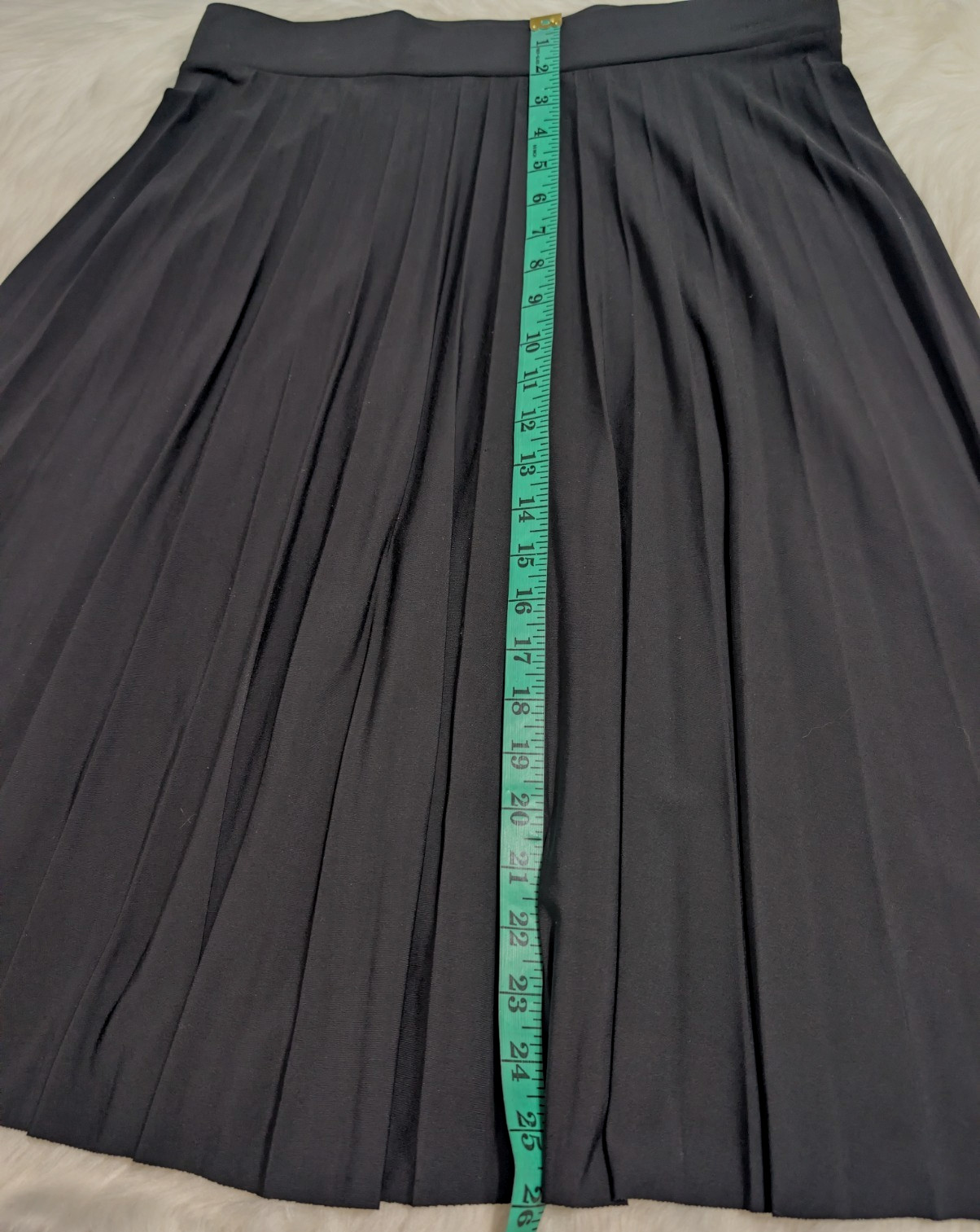 COVINGTON Skirt Women’s Size Large Elastic Waist Stretch Pull-On Pleated Black