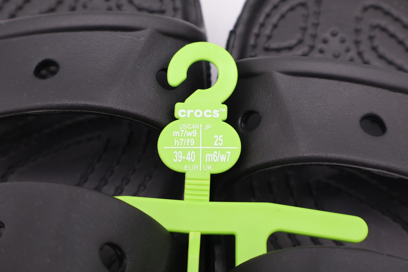 Crocs Sandals Unisex Size M7/W9 Black Baya Slide NWT