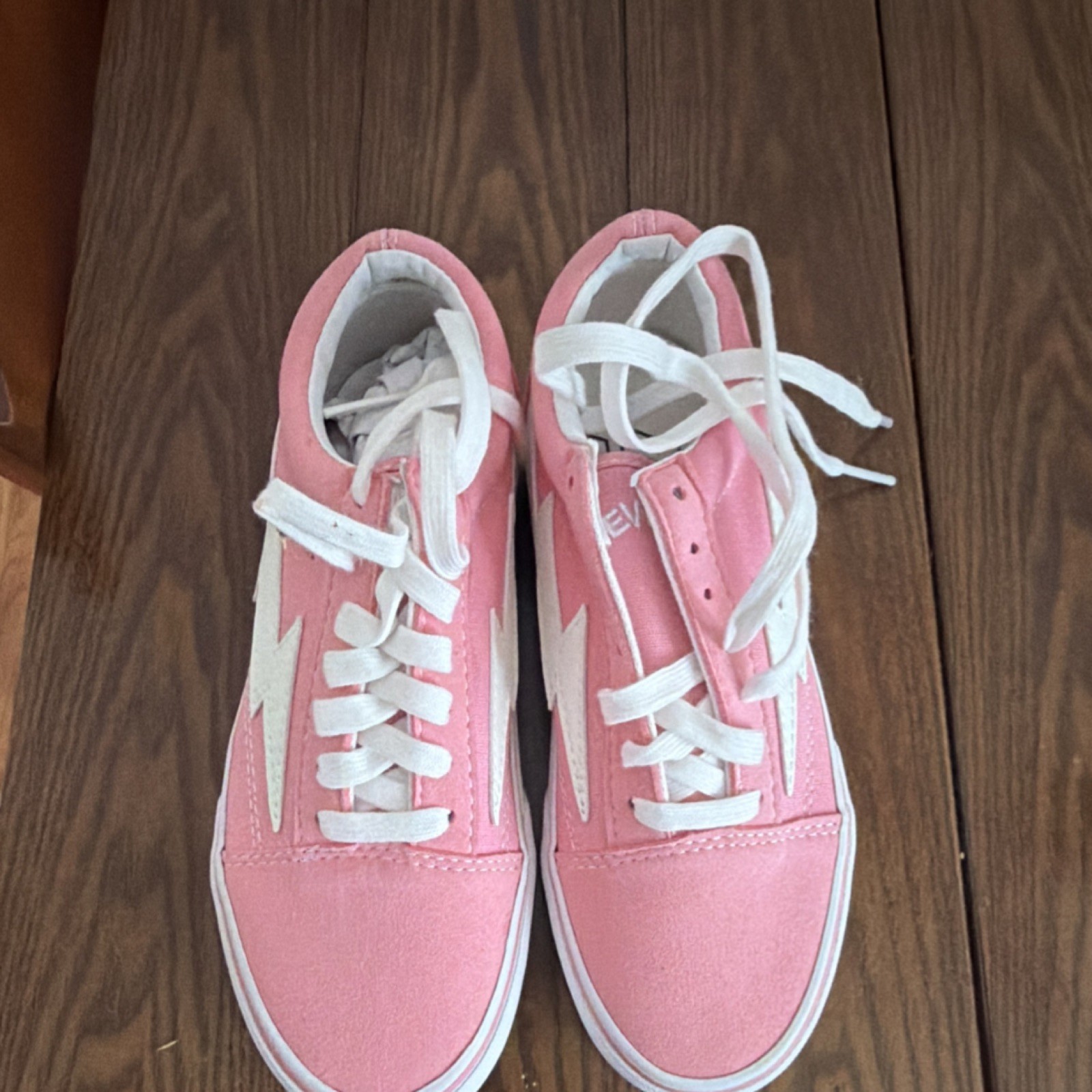 Revenge x Storm Men’s Lace-Up Low Top Athletic Sneakers Pink/White