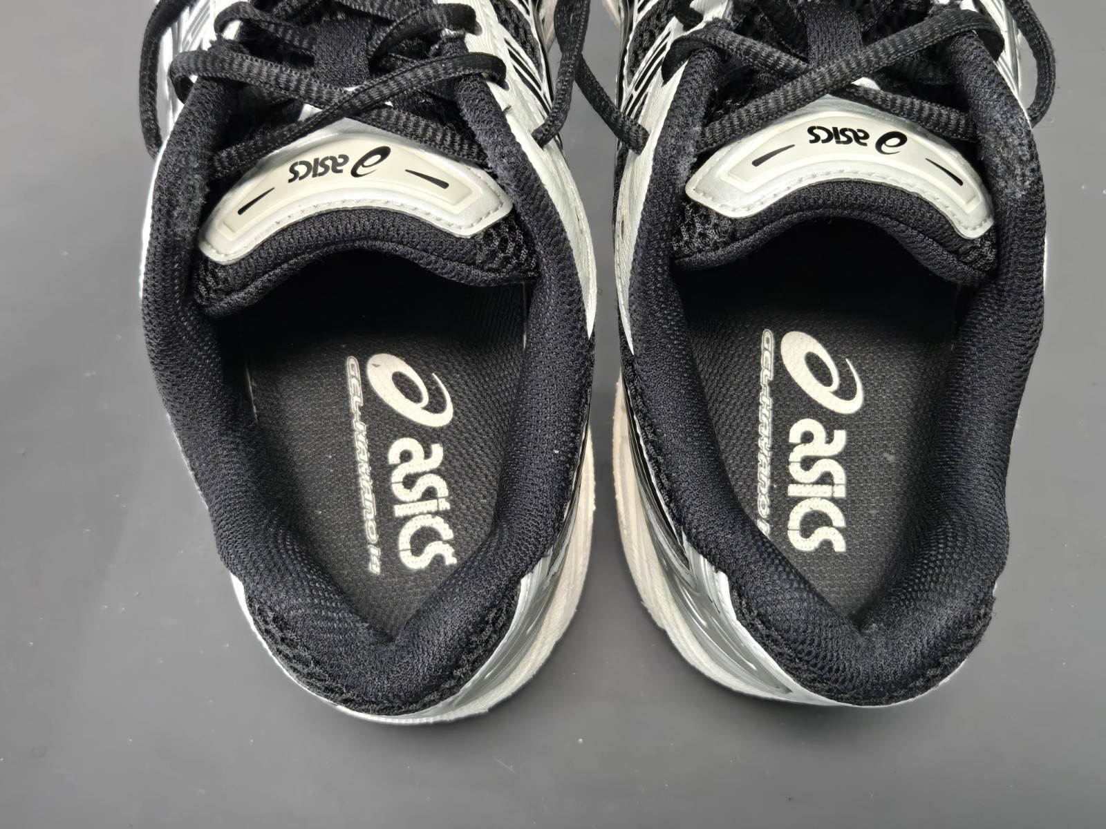 Asics Gel Kayano 14 Black Silver Gray 1201A019 Size 9 Mens Athletic Shoes