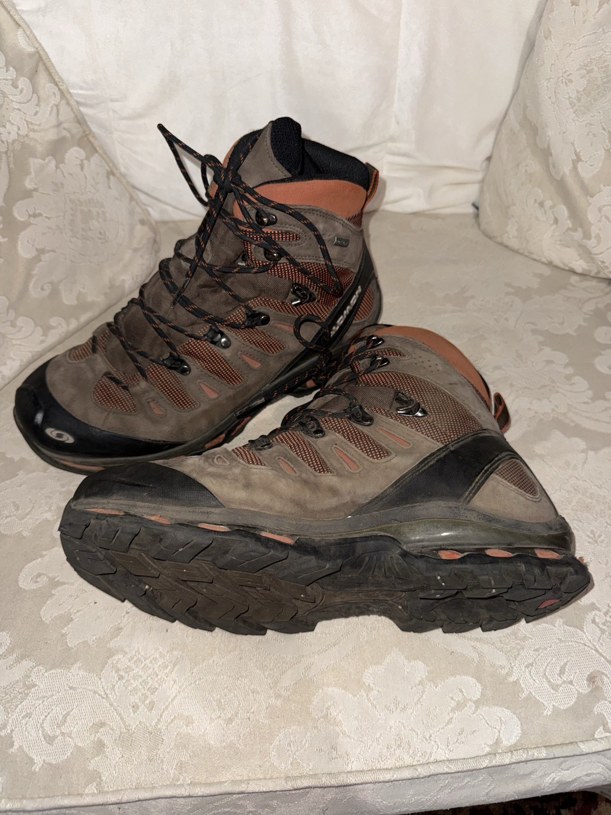 Salmon on Quest 4D GTX Waterproof Hiking Backpacking Boots Men’s US 11.5