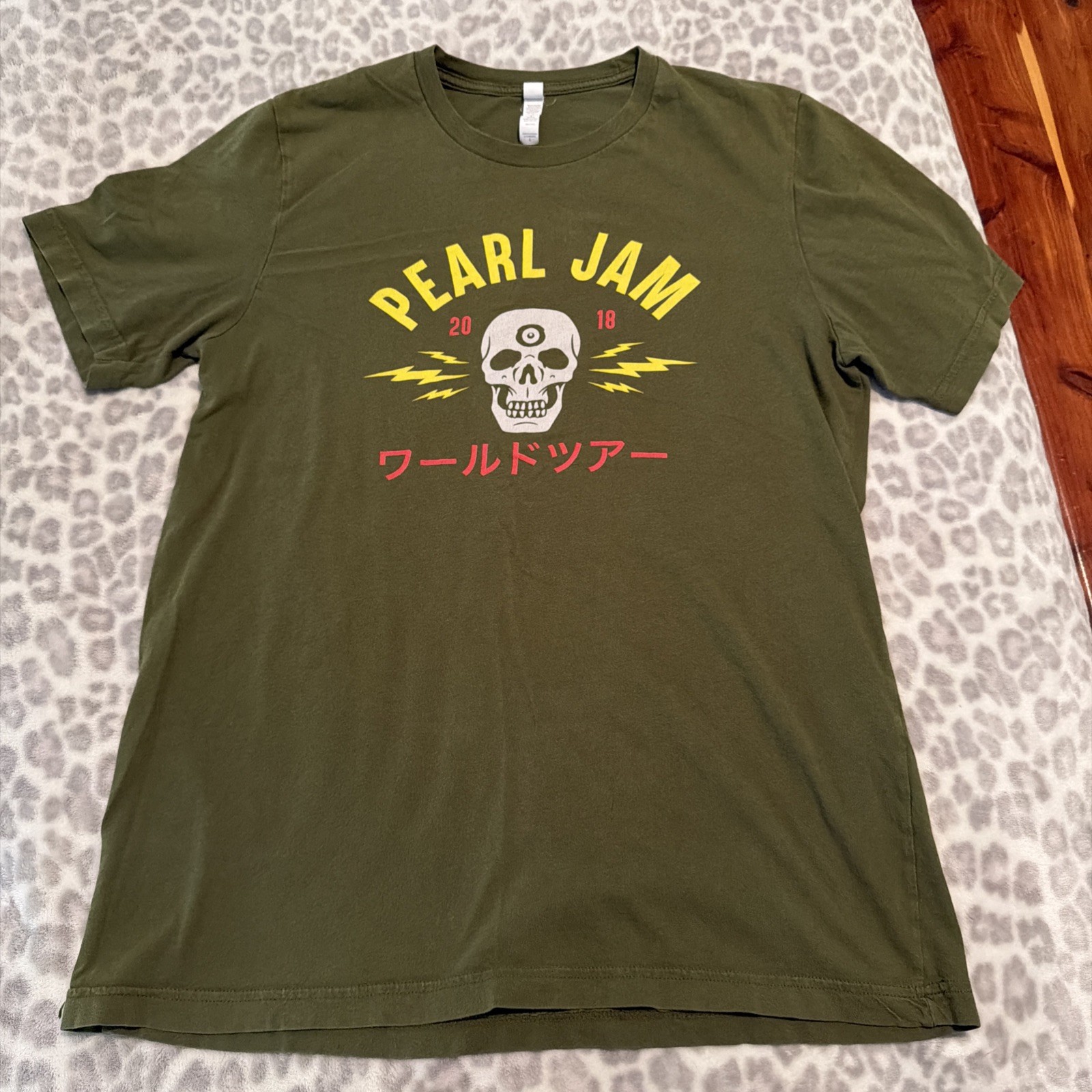 Pearl Jam 2018 Electric Skull Concert T-Shirt Eddie Veder Large