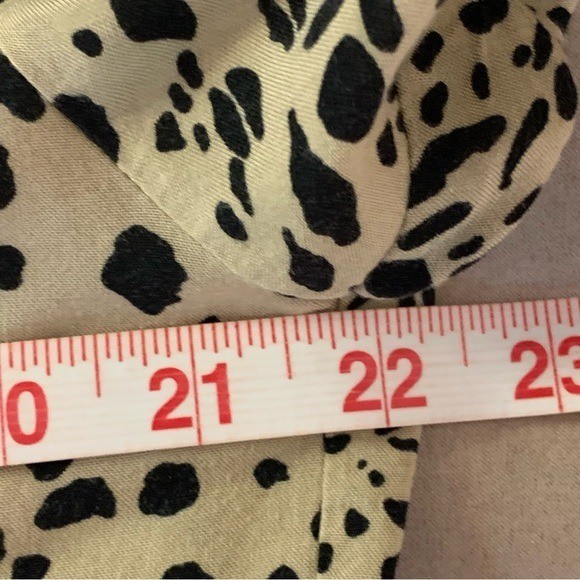 PRIMARK. Leopard Print.Slip on Shirt. 3/4 Sleeves. Cotton blend. Size 8.