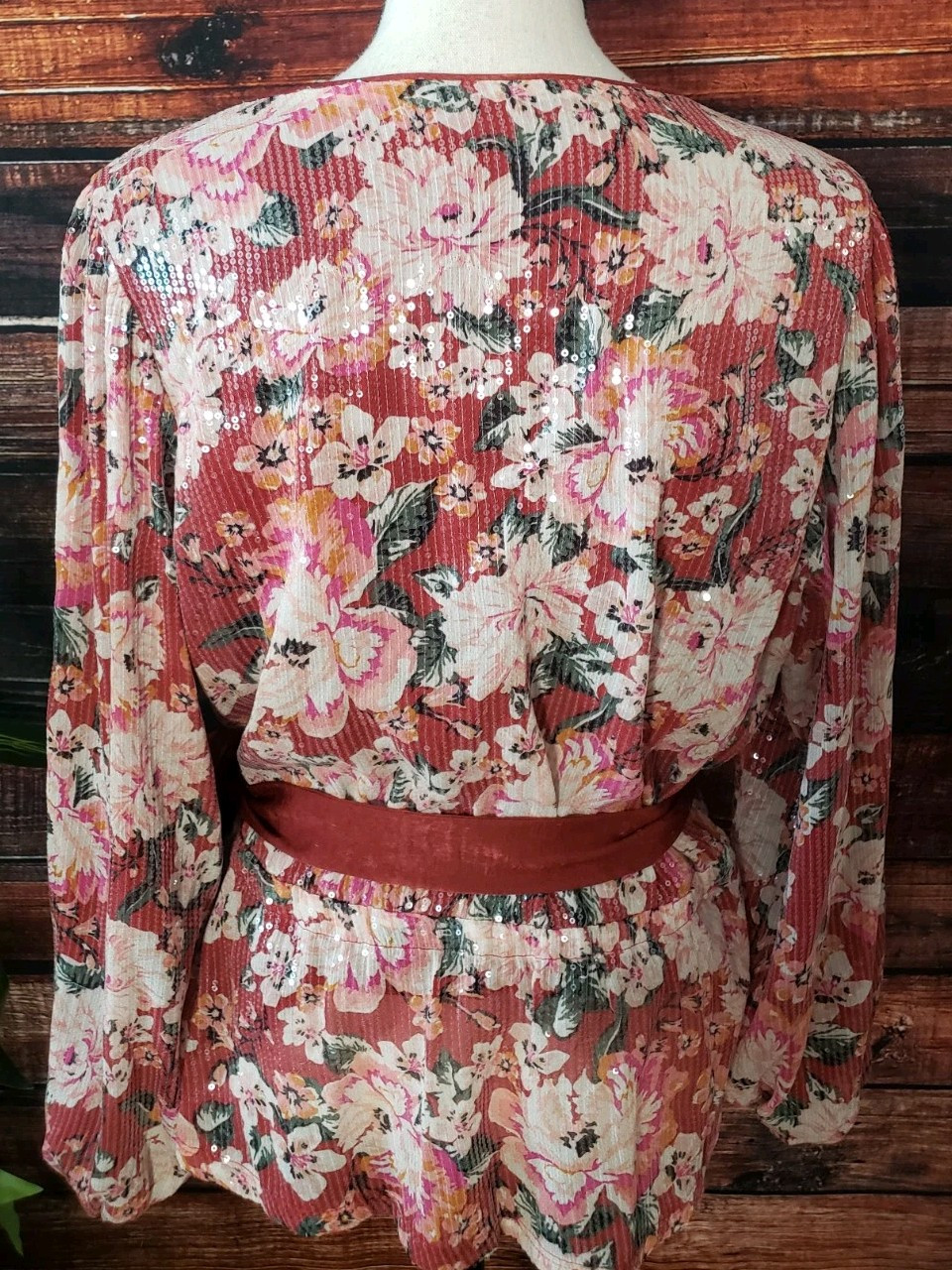 LC Lauren Conrad Plus Size 0X Sequin Puff Sleeve Wrap Top Blouse Belted Floral