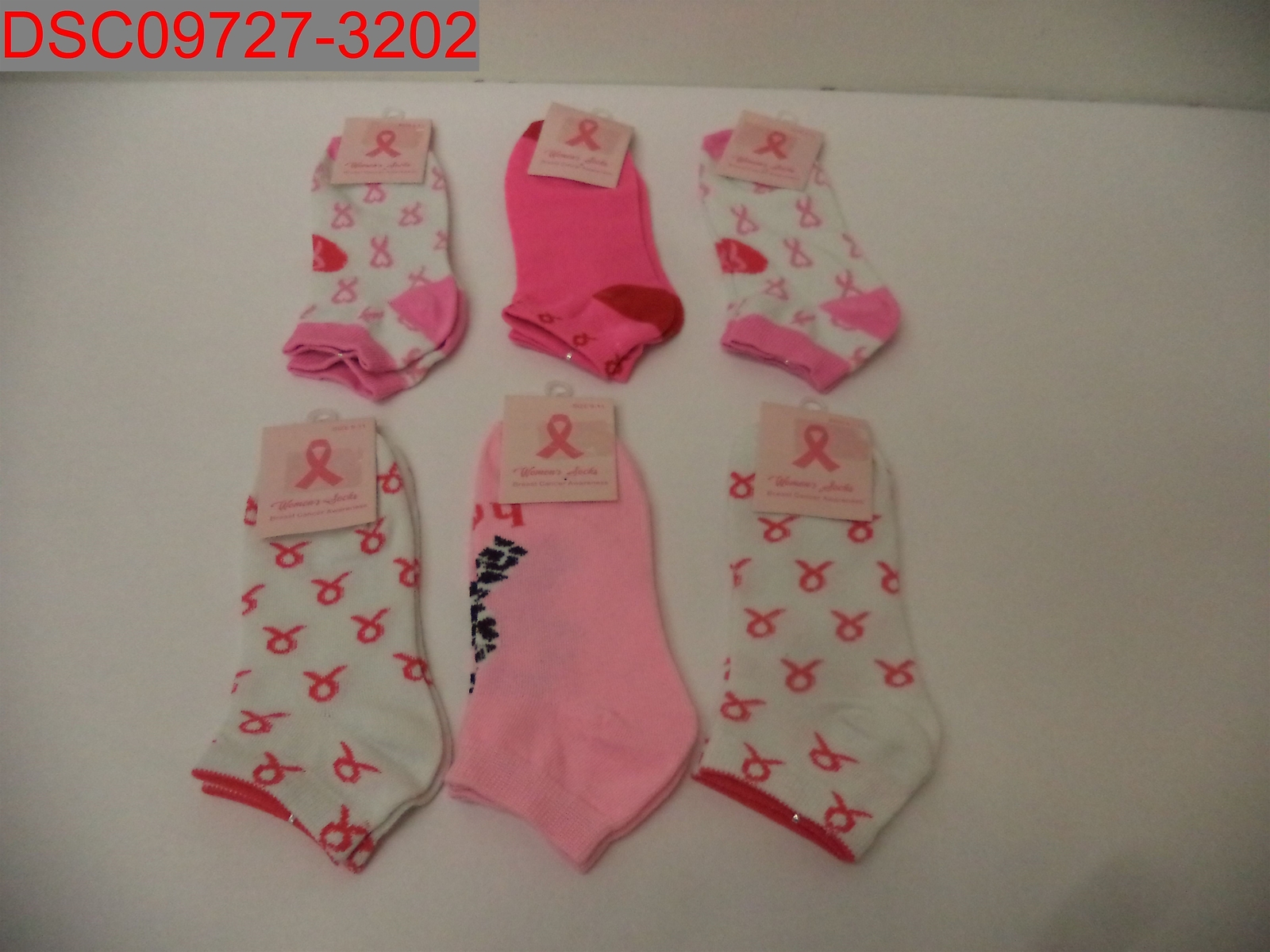 Women’s Black, Pink, Red & White Breast Cancer Awareness Sock 6 Pairs, Size 9-11