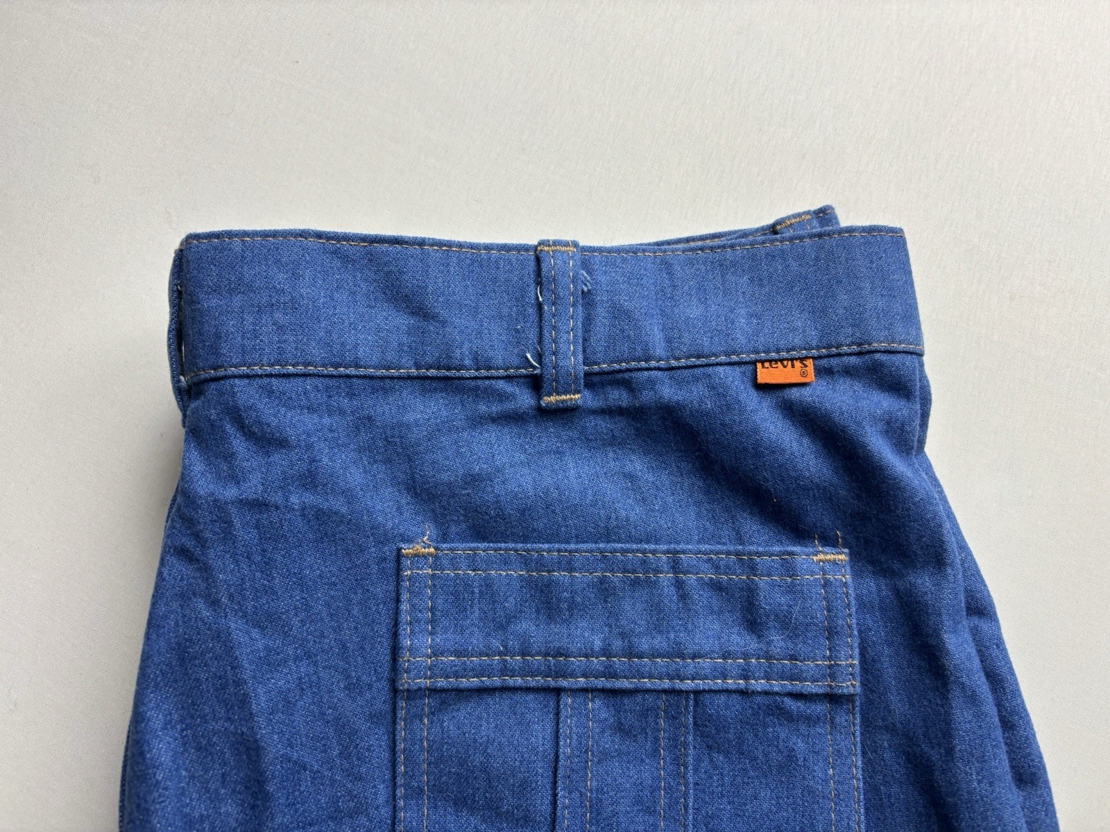 True Vtg 70 Made In USA Levi’s For Men With A Skosh More Room Orange Tab Jeans