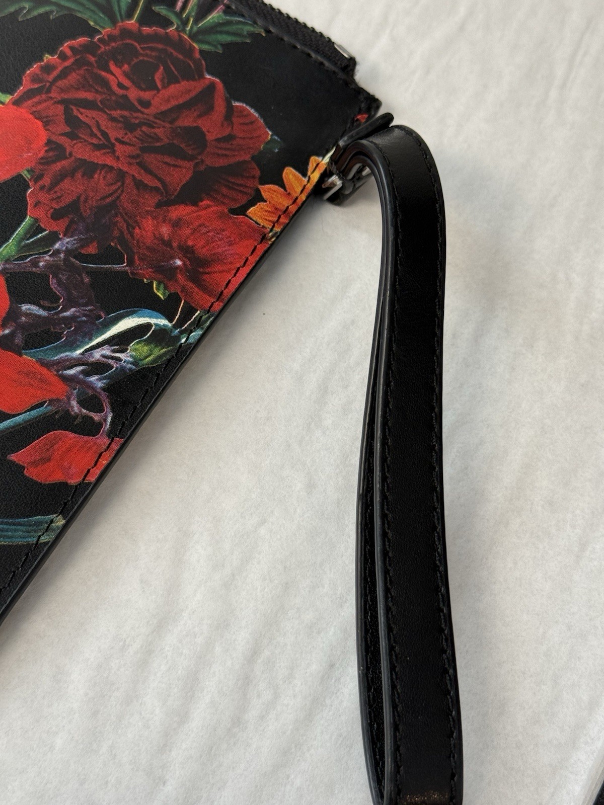 Alice + Olivia Midnight Meadows Floral Large Zip Pouch Clutch Wristlet NWOT