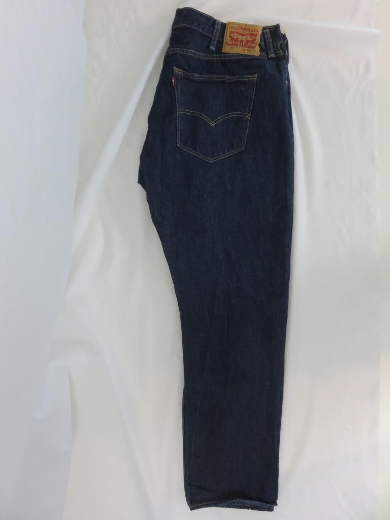 Levi Strauss 501 Mens Blue Jeans Dark Wash Denim Straight Leg Levis Size 42 x 30