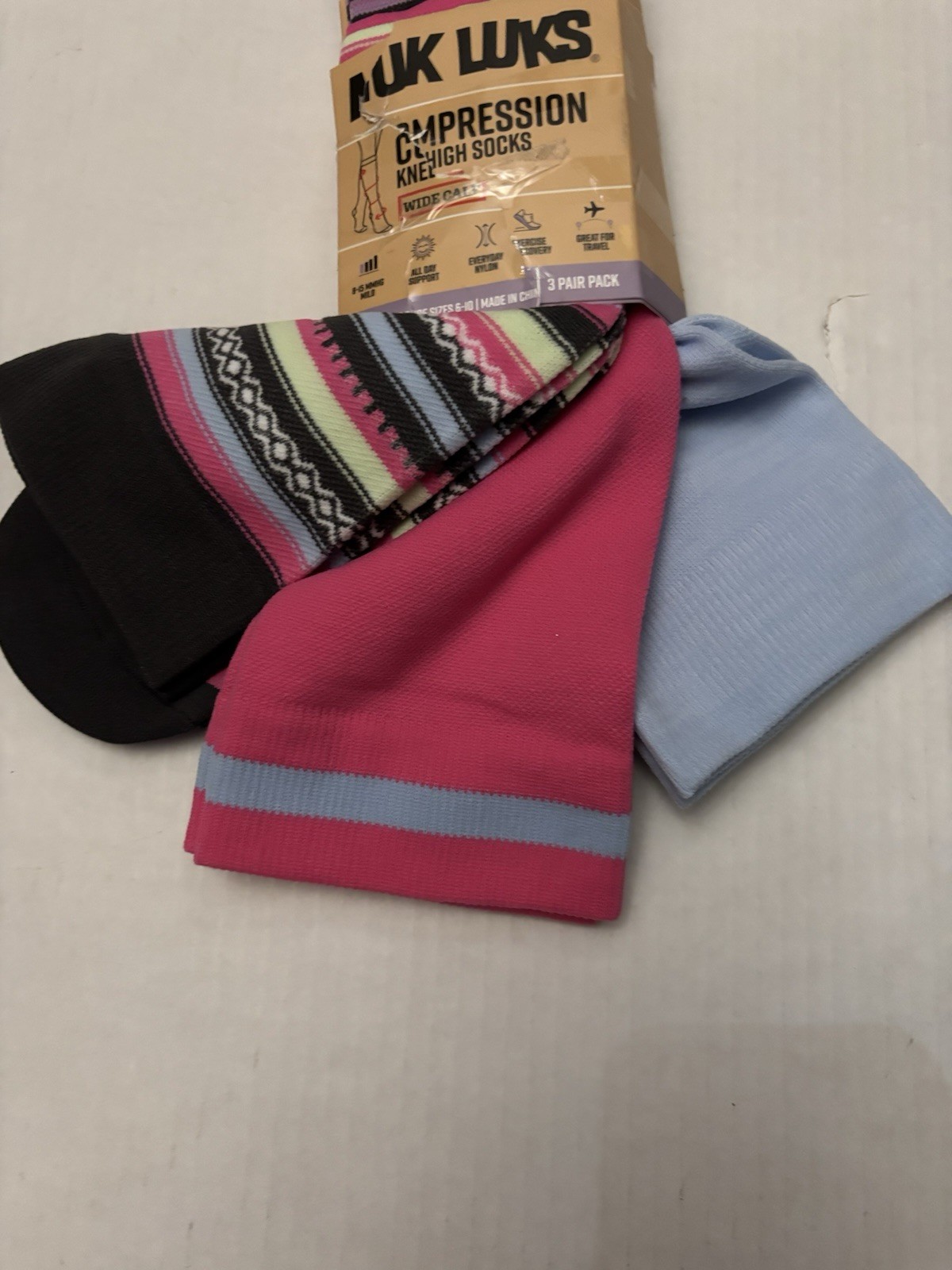 MUK LUKS WOMENS COMPRESSION SOCKS KNEE HIGH NYLON BLEND SIZE 6-10