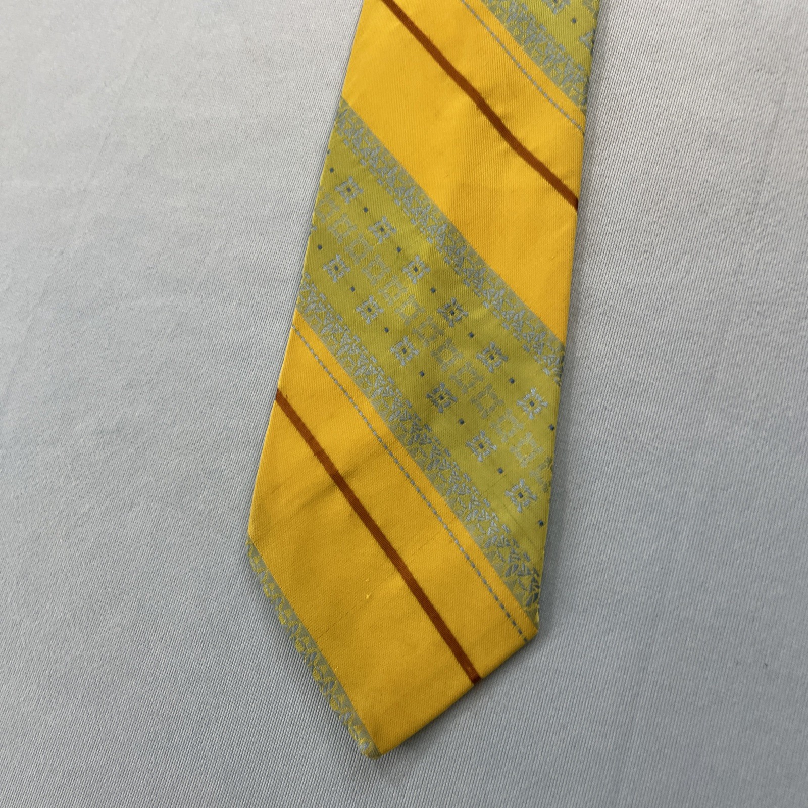 vtg 70s Trevira Cornel Swing Tie Southwest Rockabilly Stripe Yellow Green 4×57