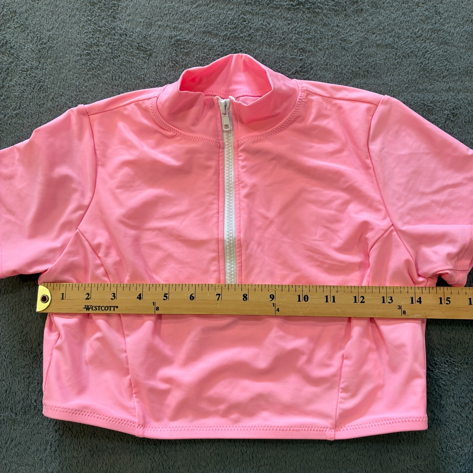 Fashion Nova Pink Cropped Quarter Zip Mock Neck Activewear Top Kids Size Medium