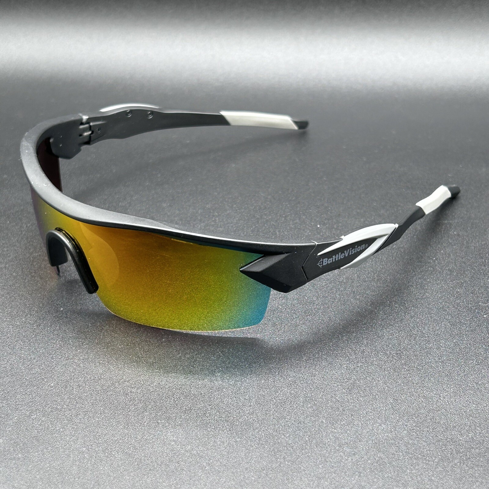 Battle Vision Z22-4422 Wrap Sunglasses Black Polarized Used