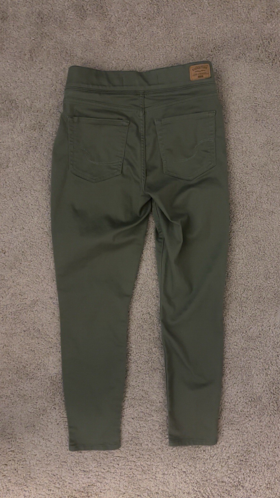 Signature by Levi Strauss Gold Women’s Green Pull-On Skinny Jeans Stretch