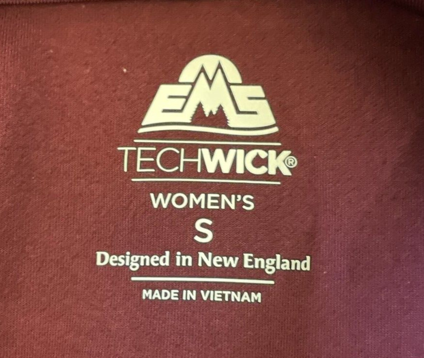 NEW EMS Techwick Base Layer Top Heavy Weight Shirt Pullover Women’s Small