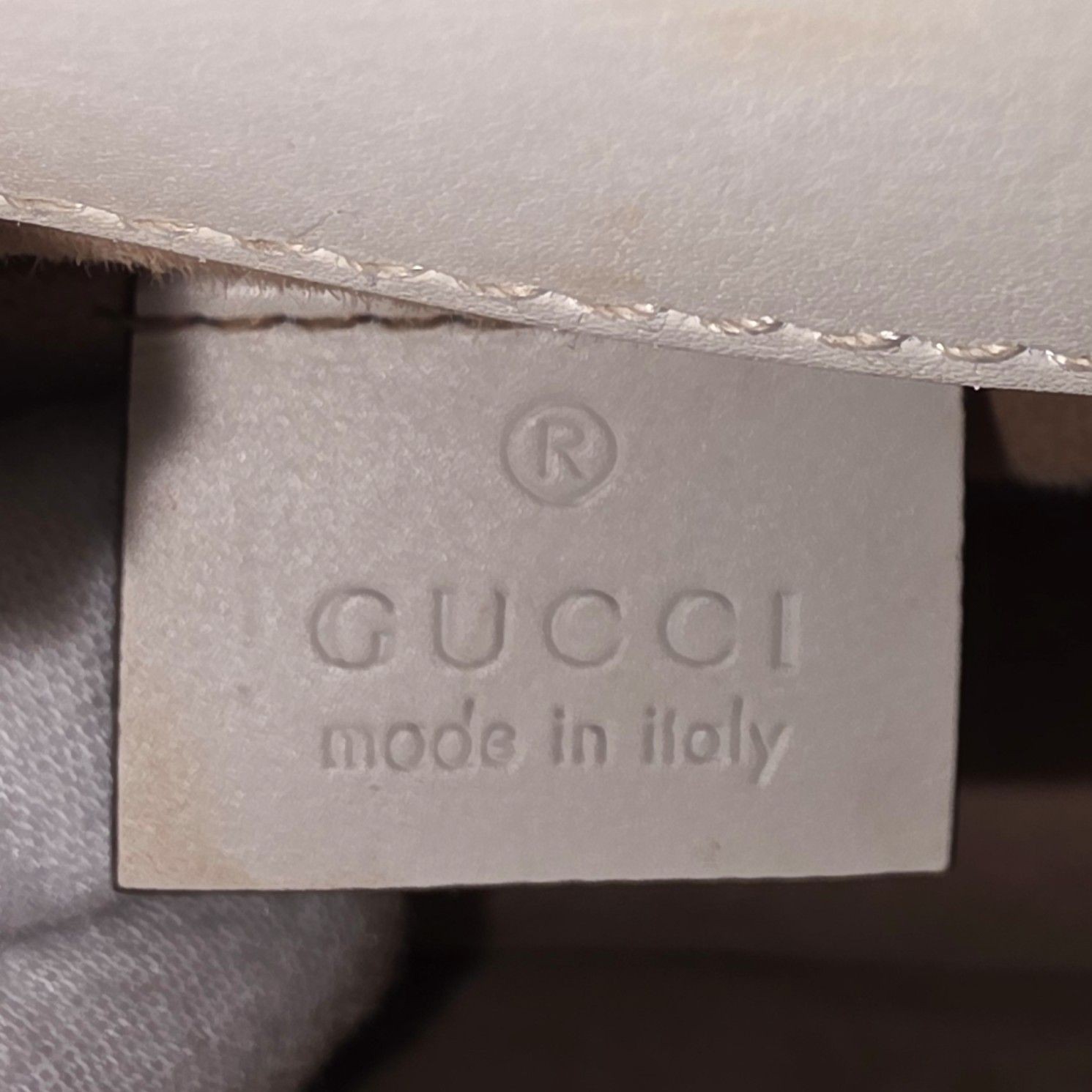 Gucci Slyvie Off White Flap Bag 19x13x6cm Serial number: 431666493075