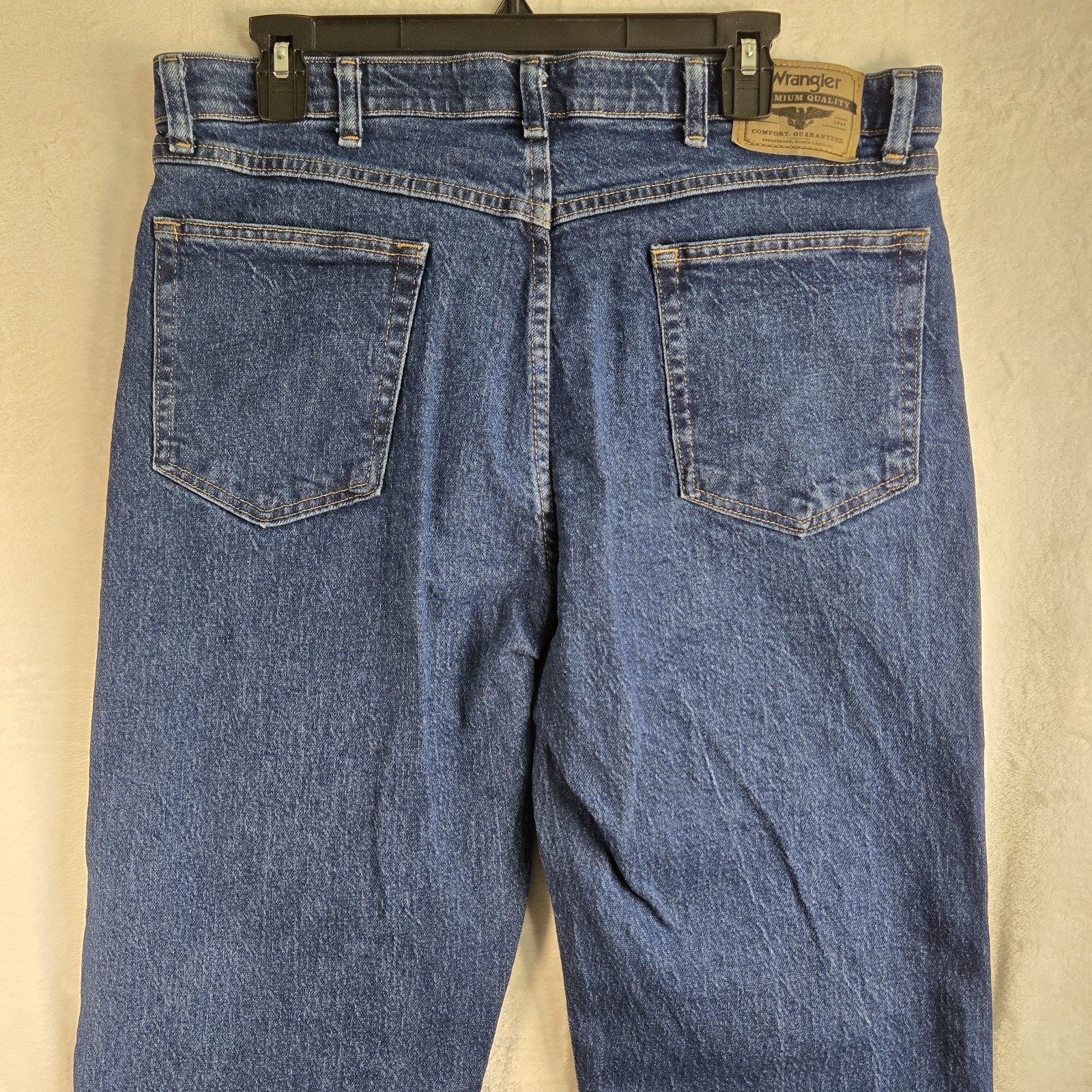 Wrangler Five Star Men’s Jeans Regular Fit – Dark Stonewash Size 35x 32