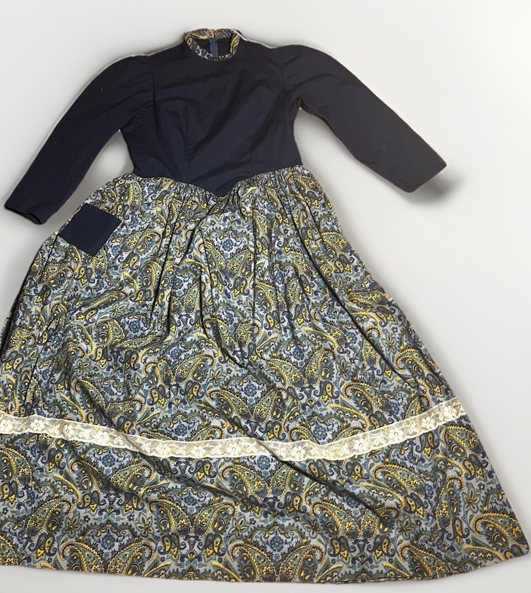 Vintage Handmade 1970s Full Length Prairie Dress Cottage Core Lavender Size S/M
