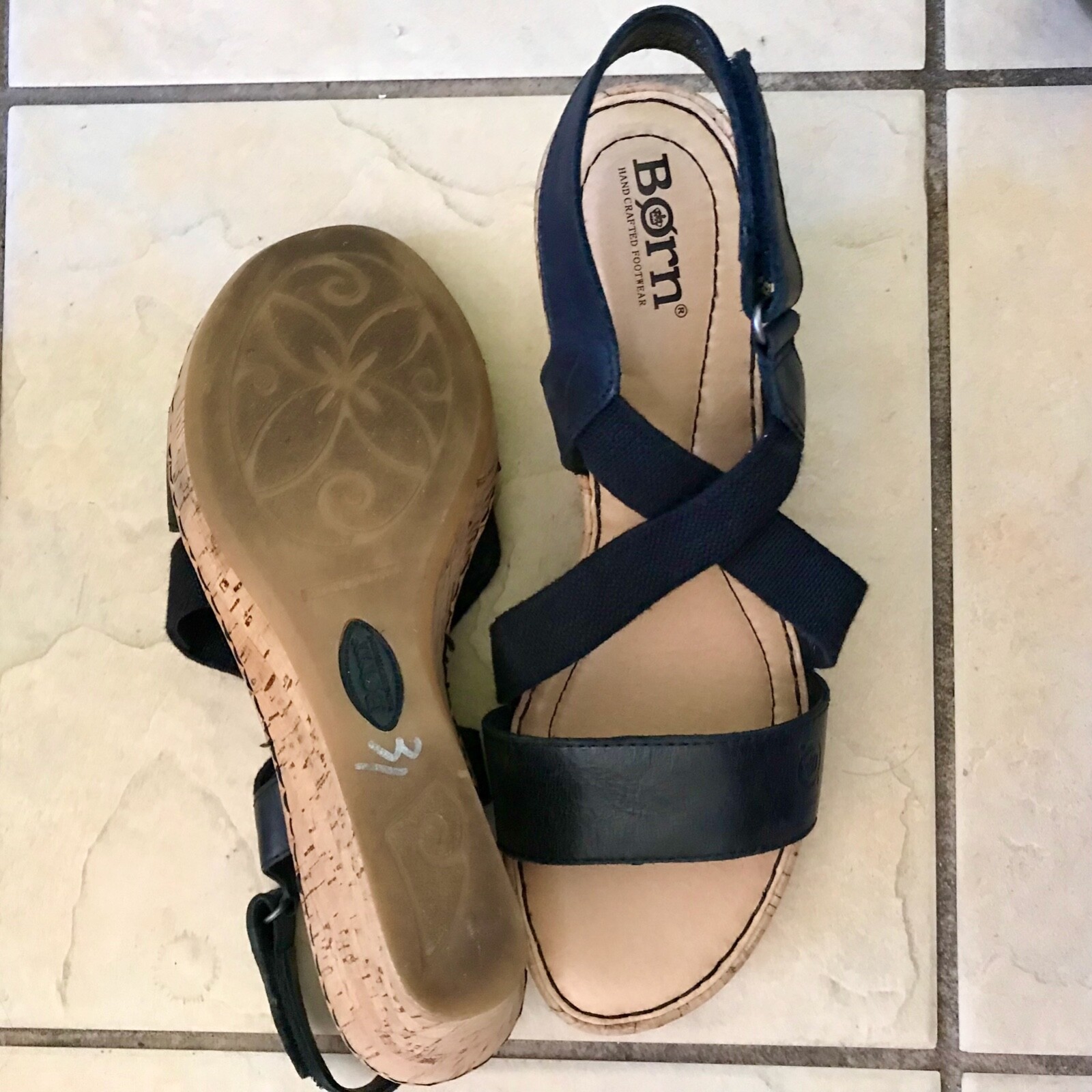 Women Sandals Slingback BORN Cork Wedge Platform Shoes Black Size 9M Excellent