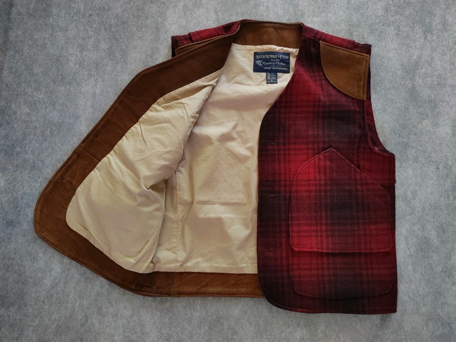 Abercrombie & Fitch Men’s Vintage 80s Buffalo Plaid Hunting Vest Jacket Size S